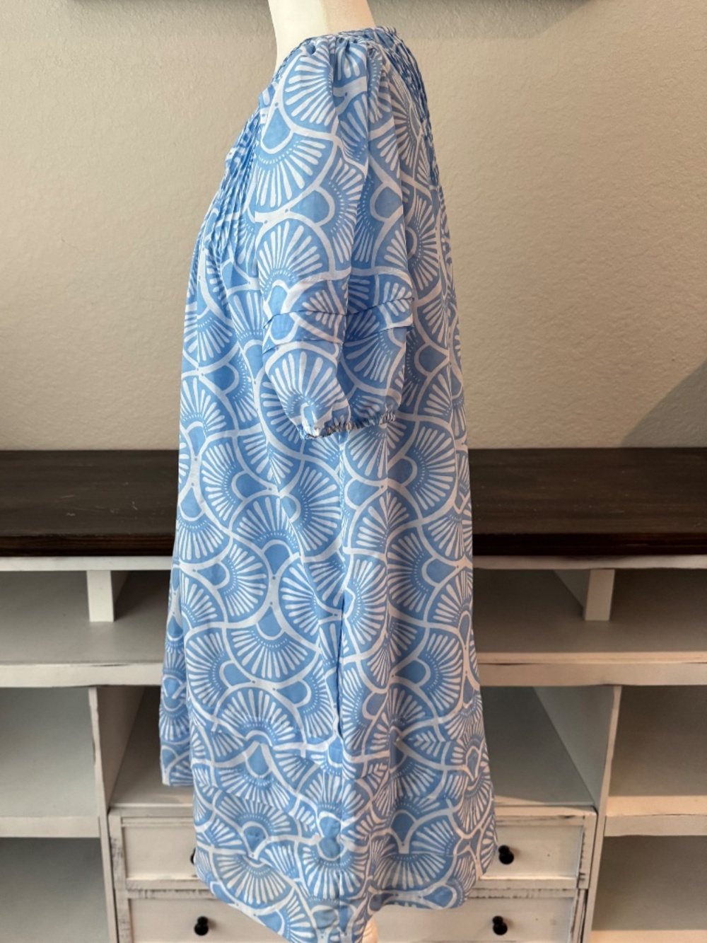J. Marie Sea Shell Rylee V-Neck Button Blue Dress Women's Size M B - Picture 5 of 6